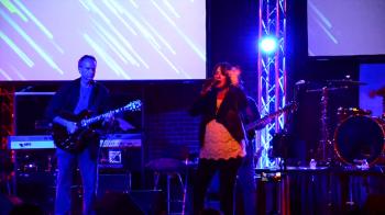 I Long for You, by Gracious Vine, LIVE.<br />If you like what you hear, please like, share and subscribe.  <br />Additionally if you want to connect with us, go to our website, www.GraciousVine.com and leave us your email to get our free devotional sent to you personally!