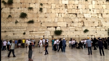 The Western Wall placed to Music 