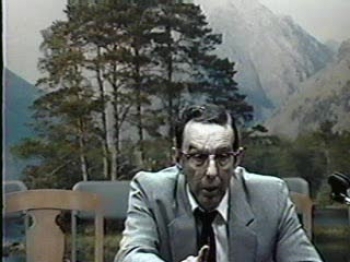 find has on youtube<br />https://www.youtube.com/channel/UCeNjiQOwVrlWES1dPnco_oA<br />