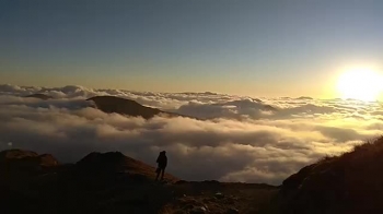 A crossover trek from Uttarakhand to Himachal<br />its very wonderful trek . you can get more information plz chek our site<br /><br />https://trekveda.com/rupin-pass.html<br />