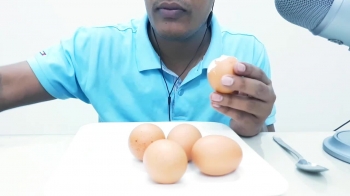 Egg Eating Sound - ASMR Video 