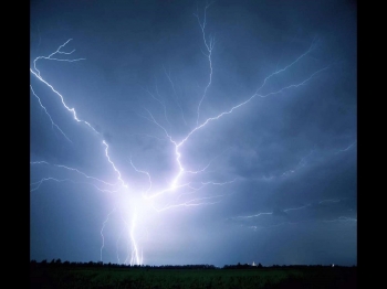 So, these Rams and Patriots will forever share the ignominy of ineptitude, combining for the lowest-scoring Super Bowl. They had the lowest-scoring first half in 44 years (3 points) and the fewest points through three quarters (6). It was the first Super Bowl without a touchdown entering the fourth quarter, and it took until seven minutes remained for the first.