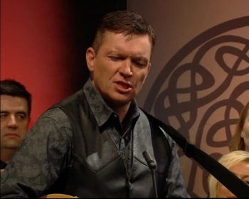 Irish Christian singer James Kilbane sings Sweet Mary Sing <br />Spotify: https://tiny.cc/jzrz4y  Amazon Music: https://tiny.cc/10rz4y<br />Facebook: https://tiny.cc/p8nz4y  www.jameskilbane.net<br /><br />