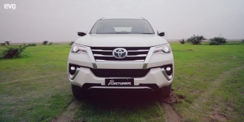 Toyota Fortuner takes on the wet Rann of Kutch | evo India 