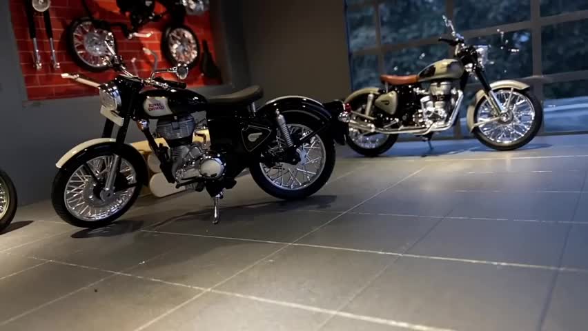 royal enfield bullet toy