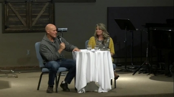 Marriage Q&A Part 2 – Pastor Shane & Morgan Idleman 