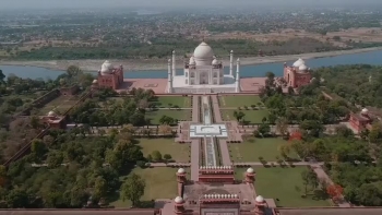 Same Day Taj Mahal Tour By Car | Private Taj Mahal One Day Tour From Delhi 