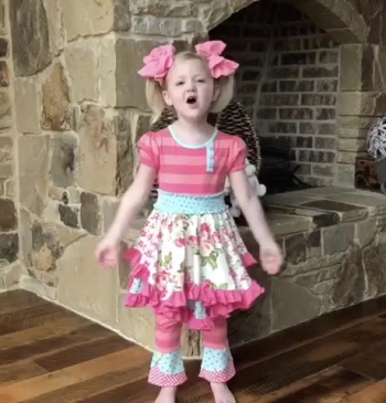 Four Year Old Fynlie Sings Mighty to Save! 