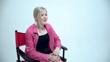 This is the story behind my song, "I'm Yours". You can see the music video for "I'm Yours" on my Godtube channel "Shell Marie" or at: https://www.youtube.com/watch?v=HBtL3...