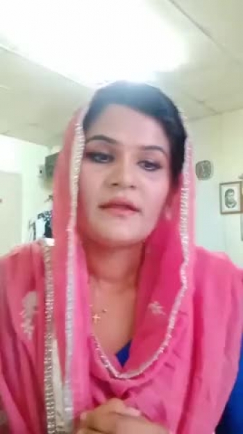 Urdu Worship sung by Maria 
