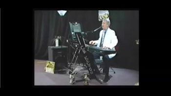 CB KELTON SINGS ALL FOUR PARTS ON THIS ELVIS TUNE