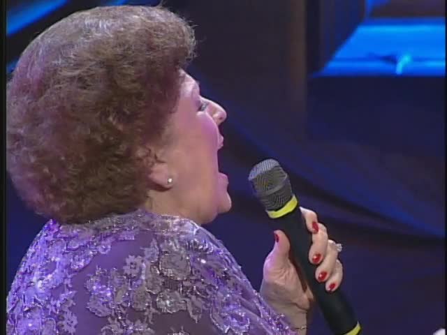 Bill & Gloria Gaither - Love Is Like A River - Christian ...