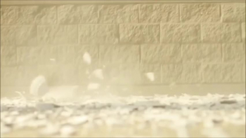FALLING PLATES - LEGENDADO