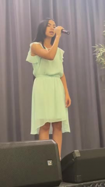 I come to the garden alone 