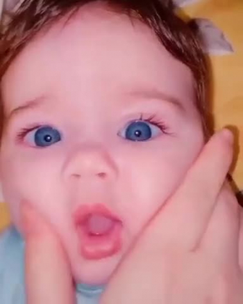 Cute baby funny video 😀😍 #cutebaby #viral #kids #shorts #youtubeshorts  Download - Copy (2) - Cute Videos