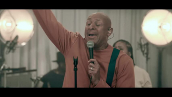 <p>Watch Brian Courtney Wilson perform "Always Peace".</p>
