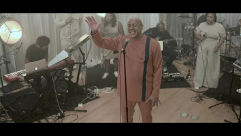 <p>Watch Brian Courtney Wilson perform "Waiting".</p>
