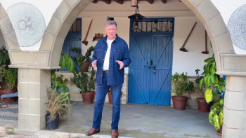 Never Grow Old by Irish gospel singer James Kilbane. Stream from https://symphony.to/james-kilbane/never-grow-old
#gospelmusic #countrymusic #christianity #christianmusic