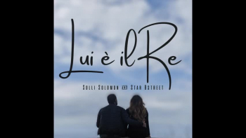 Credo che questa sia la canzone simbolo della mia esperienza musicale perchè è stato il brano scritto e realizzato con un cuore nuovo. Un brano che sentivo da sempre, da quanto ho iniziato e che ho condiviso con mia moglie che ha avuto il piacere di cantare.