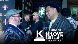 We caught up with Tedashii on the red carpet at the K-LOVE Fan Awards, where he shared the scoop on several exciting new collaborations — including a fresh track he just recorded this week with MercyMe! He talks about the growing connection between rap and CCM, why that unity matters, and how he’s using his voice to bridge genres and bring powerful truth through music.