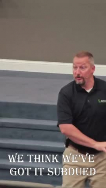Pastor Phil Taylor Preaching at the Batavia Baptist Temple