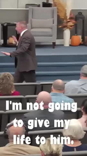 Pastor Phil Taylor Preaching at the Batavia Baptist Temple