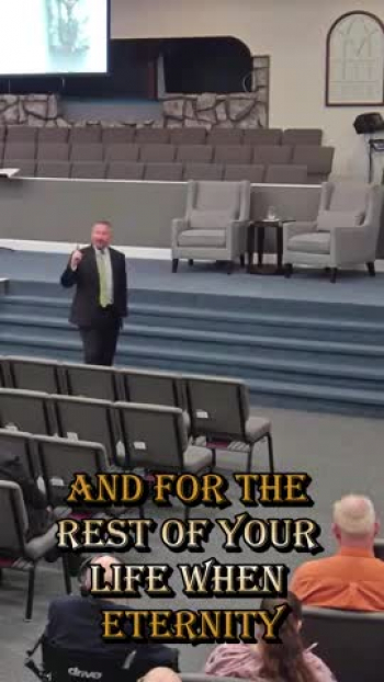 Pastor Phil Taylor Preaching at the Batavia Baptist Temple