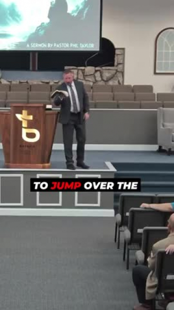 Pastor Phil Taylor Preaching at the Batavia Baptist Temple