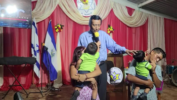 Votos dados por los hermnitos Segovia en fecha 19 de sept. 2025