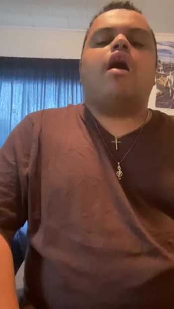 What’s up, guys? Today, I would like to share a video of me singing “Sing Hallelujah to the Lord” by Linda Stassen-Benjamin. This song was in the official repertoire of the Hong Kong protests in 2019-2020. Enjoy and God Bless! 