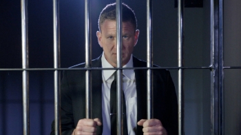 Short teaser highlighting the theme driving the movie