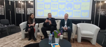 How Christianity Saved Civilization: ...And Must Do So Again by Mike Aquilina and James Papandrea Mike'o Aquilinos ir Jameso L. Papandreos knygos "Kaip krikščionybė išgelbėjo civilizaciją... ir turi gelbėti vėl" pristatymas.

Moderuoja Milda Vitkutė, dalyvauja arkivyskupas Gintaras Grušas, Vygantas Malinauskas (Katalikų pasaulio leidiniai).