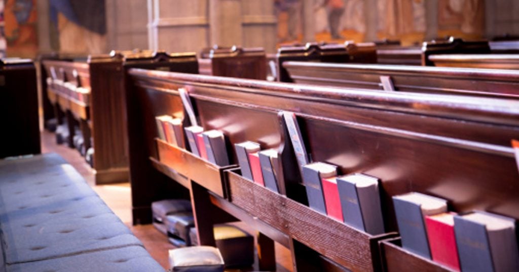 14 Reasons Why We Should Go Back to Using Hymnals In Worship _ hymnals_ pew _ godupdates