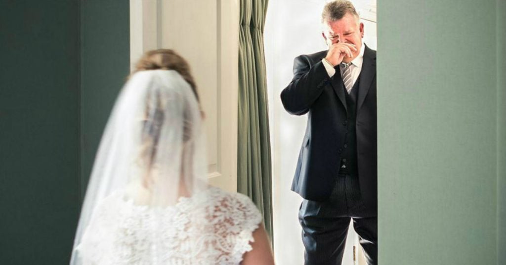 godupdates 10 Times Where Father Of The Bride Breaks Down 7