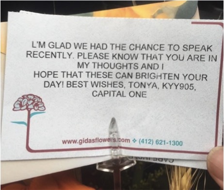 godupdates-capital-one-rep-sends-flowers-to-woman-dumped-1