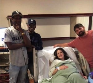 godupdates couple in labor accidentally texts strangers 4