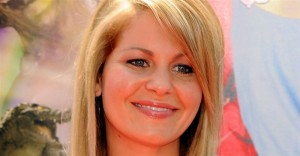 godupdates did candace cameron bure compromise family values on fuller house 1