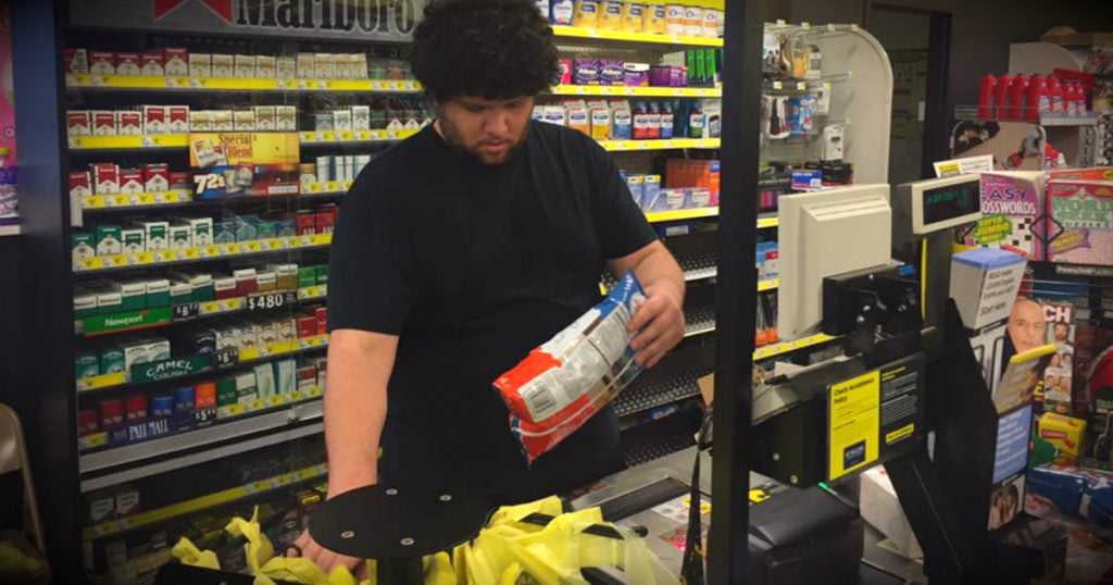 godupdates dollar general cashier pays for elderly veteran fb