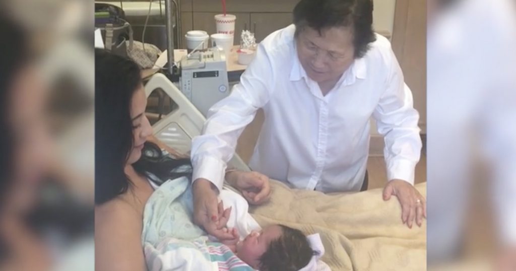 Grandmother With Alzheimer's Meets Her Grandbaby For The First Time