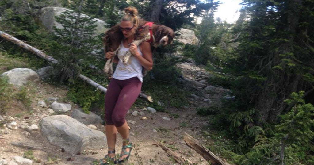 mom carried 55-pound injured dog down mountain 1