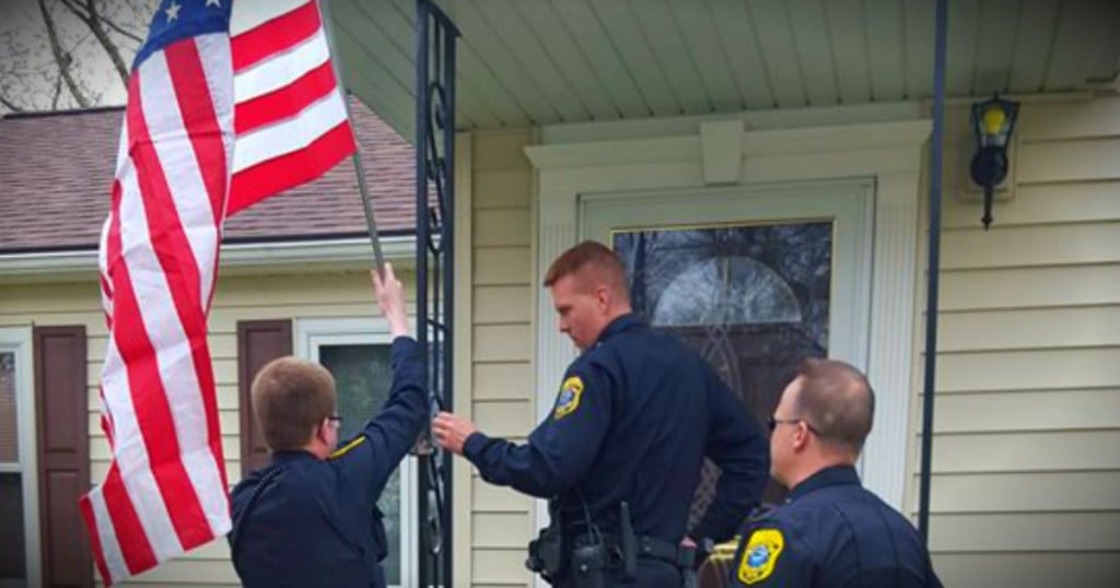 godupdates officers replace stolen flag of ww2 veteran's widow fb