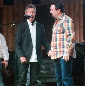 godupdates randy travis sings amazing grace 1