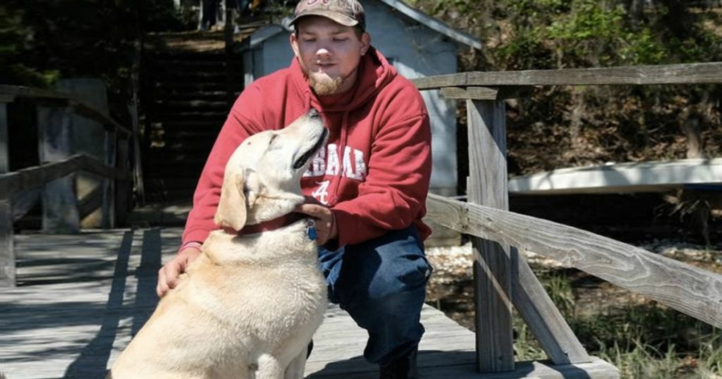 godupdates real news story about a river rescue dog saves drowning man 2