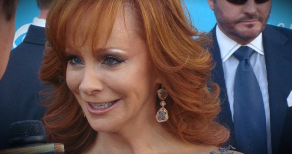 godupdates reba mcentire's divorce god's help fb