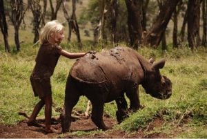 godupdates-tiva-and-lola-little-girl-gets-rhino-instead-of-puppy-10