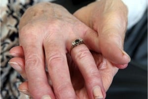 godupdates veteran to wed fiance 70 years after they split 5