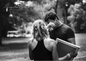 godupdates wife surprises husband at photoshoot with birth announcement 4