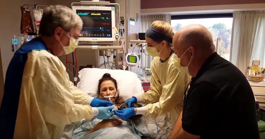 Woman Takes First Breath After Lung Transplant