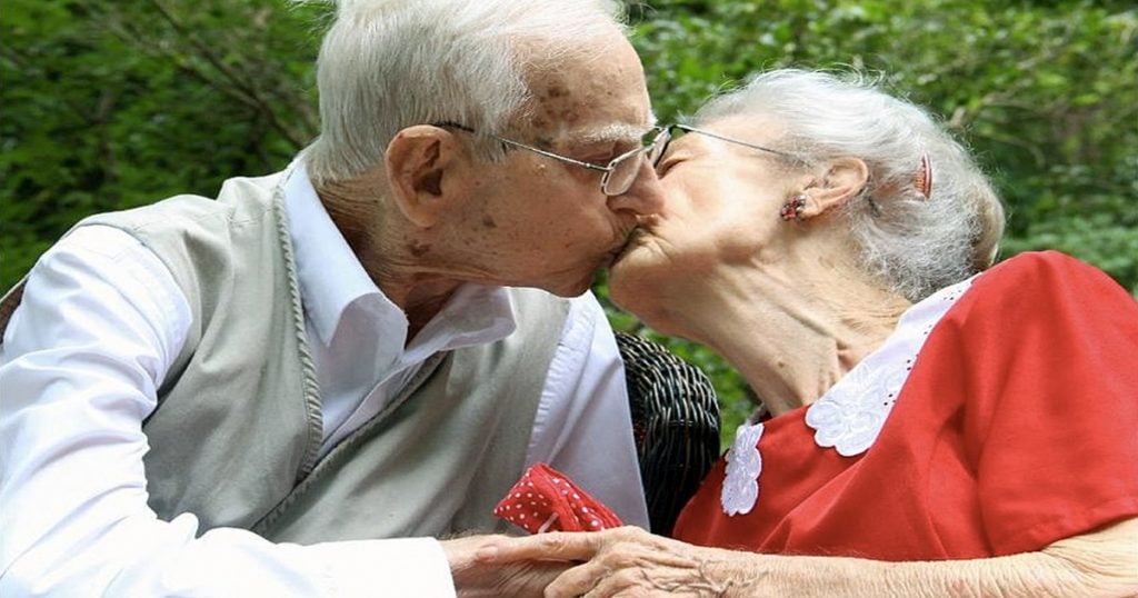 godupdates wwii lovebirds died hours apart after 75 years of marriage 1