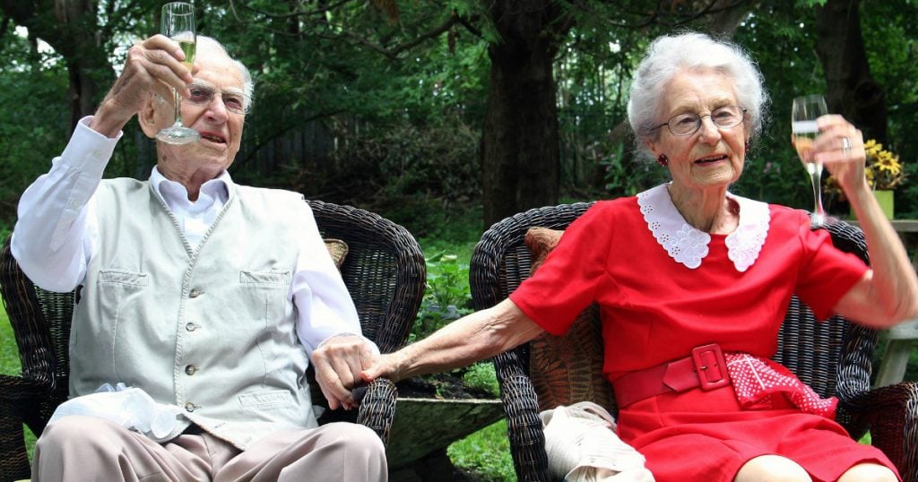 godupdates wwii lovebirds died hours apart after 75 years of marriage 3